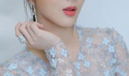 杨紫回应爆料视频在哪看,杨紫亲证爆料视频观看途径揭晓